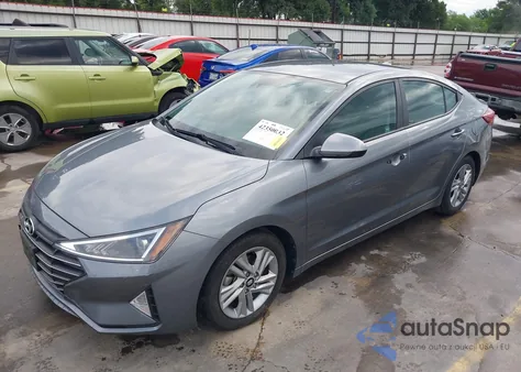 2019 Hyundai Elantra Sel/Value/Limited z USA, uszkodzony, nr VIN KMHD84LF0KU860604